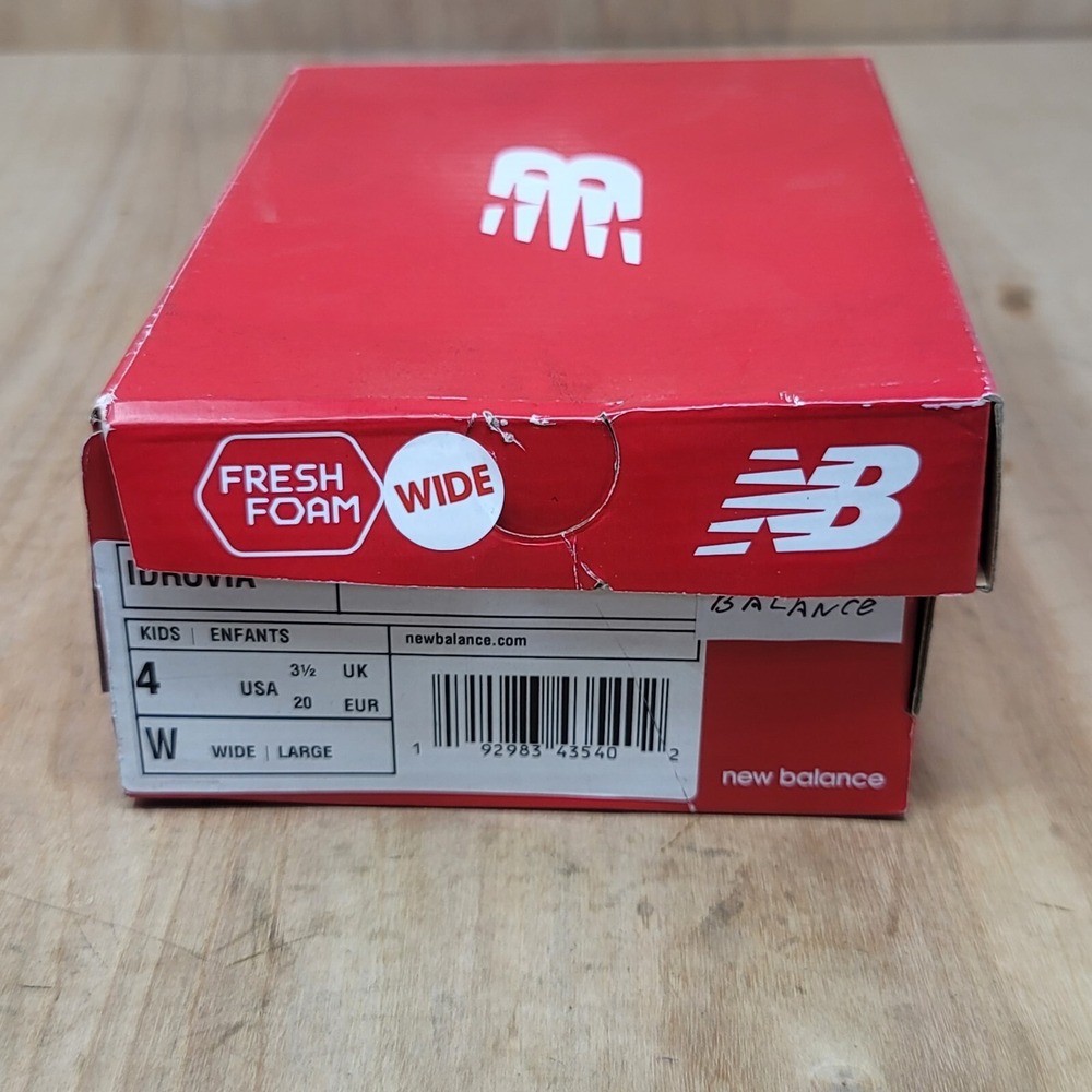 New Balance Kids Sneakers Toddler Size 4 Wide Blue Casual Hook & Loop Shoes - Picture 8 of 8
